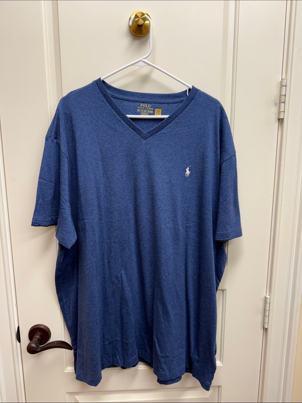 Polo by Ralph Lauren Men’s Blue V-Neck Tee Never Worn